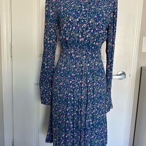 Brand a loves a floral viscose dress,size 4,brand new